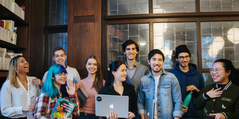 Governance in idea-driven schools