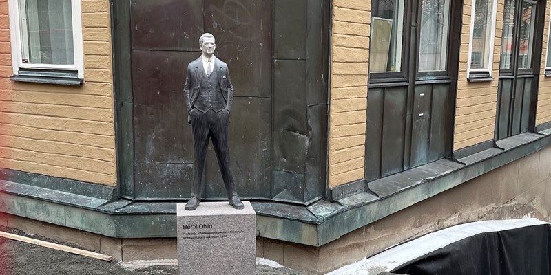 The Bertil Ohlin sculpture