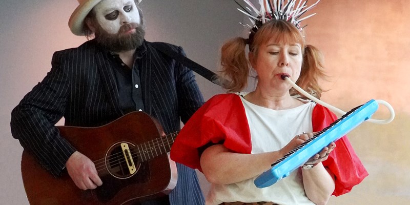 Erik Palqvist and Catti Brandelius