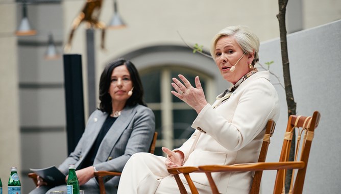President Halla Tómasdóttir
