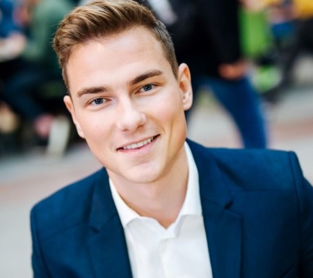 SSE alum Michael Stalder
