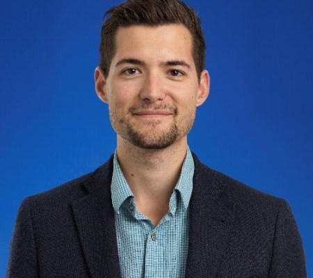 Headshot of Tomás Vasconcelos